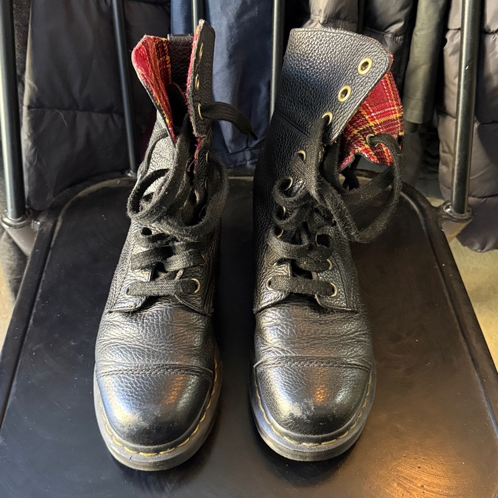 Dr. Marten’s Aimilita - Picture 2 of 6